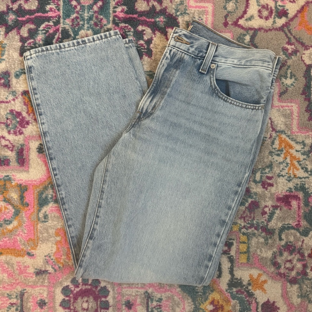 Levi's Light Blue High-Rise Straight Jeans